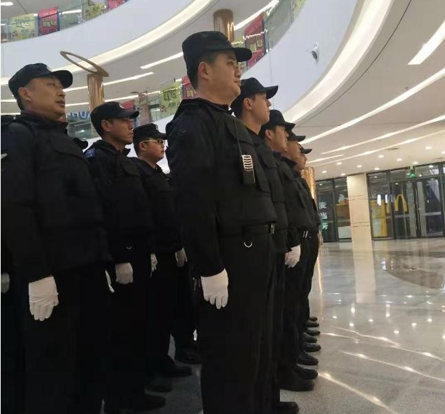 關(guān)于襄陽活動保安服務(wù)如何做好現(xiàn)場的安全工作，這里有介紹！